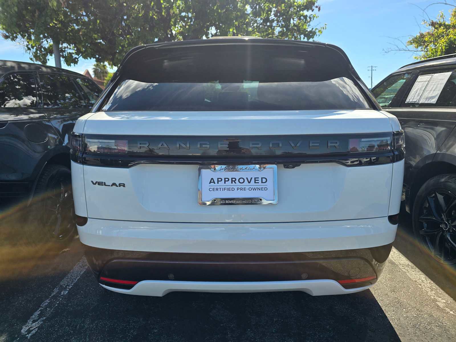 Used 2026 Land Rover Range Rover Velar Dynamic SE AWD/4WD image 2