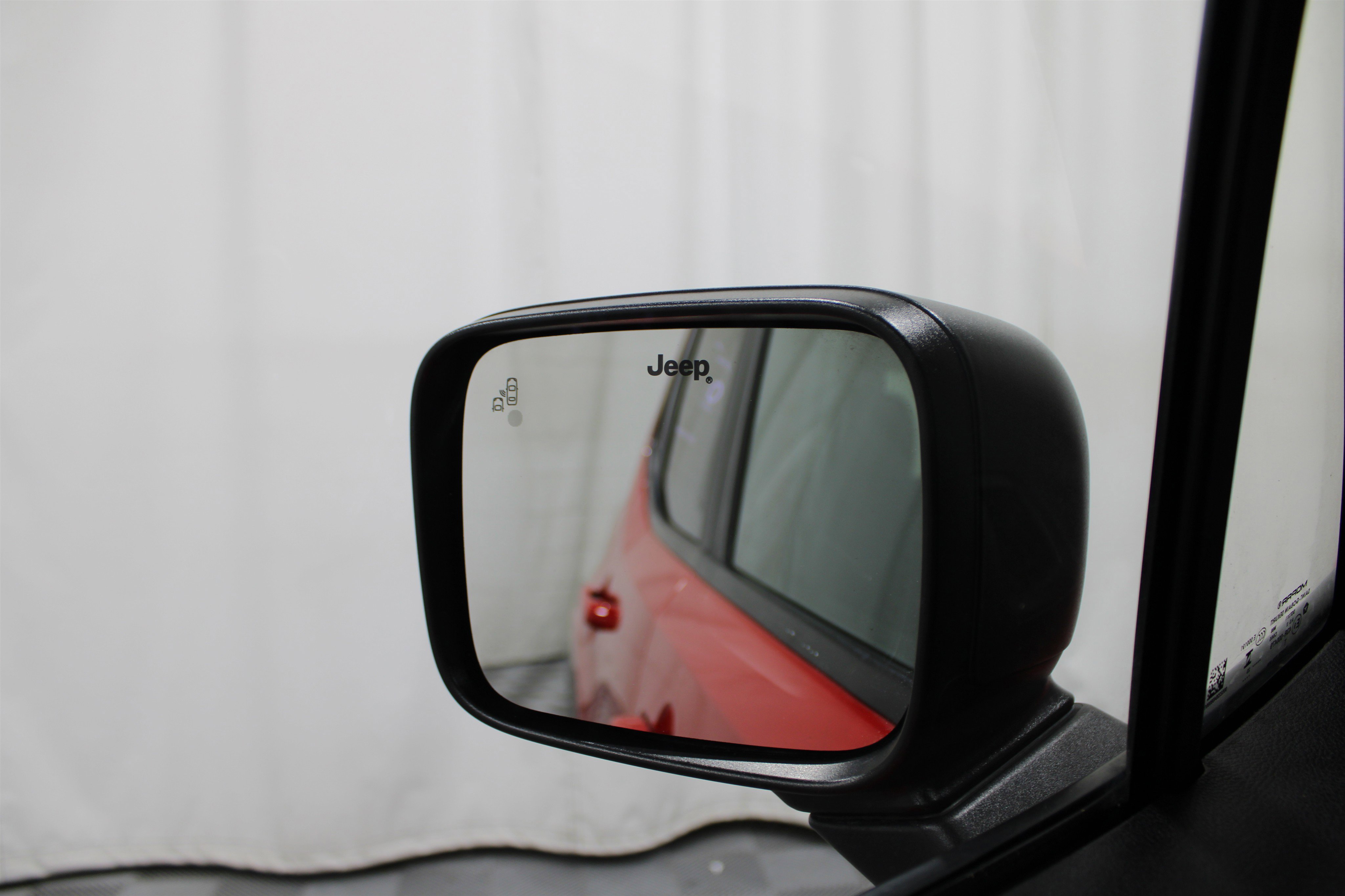 Used 2023 Jeep Renegade Latitude w/ Premium Group image 12