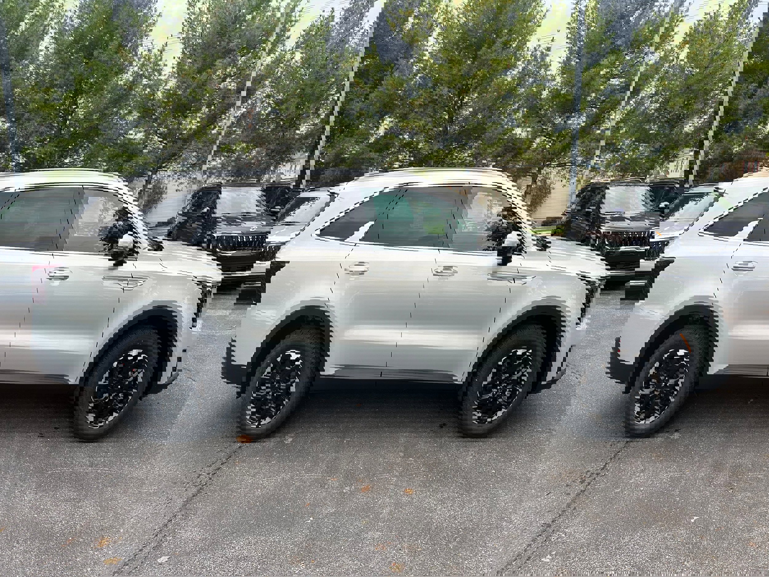 New 2026 Kia Sorento S image 4