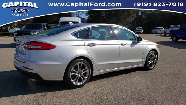 Used 2019 Ford Fusion SEL FWD image 8