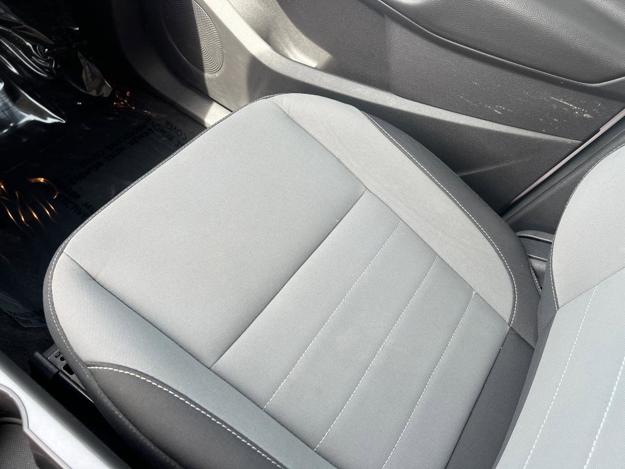 Used 2014 Ford Escape SE image 27