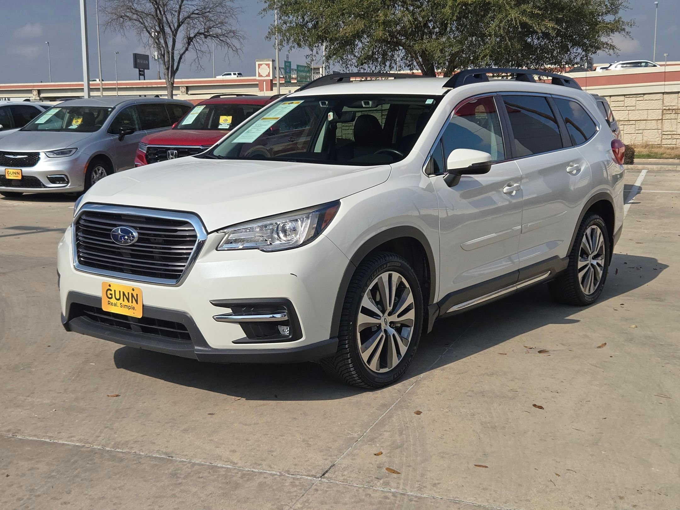 Used 2021 Subaru Ascent Limited w/ Popular Package #2 image 3