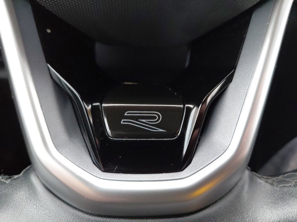 Used 2022 Volkswagen Atlas SEL Premium image 42