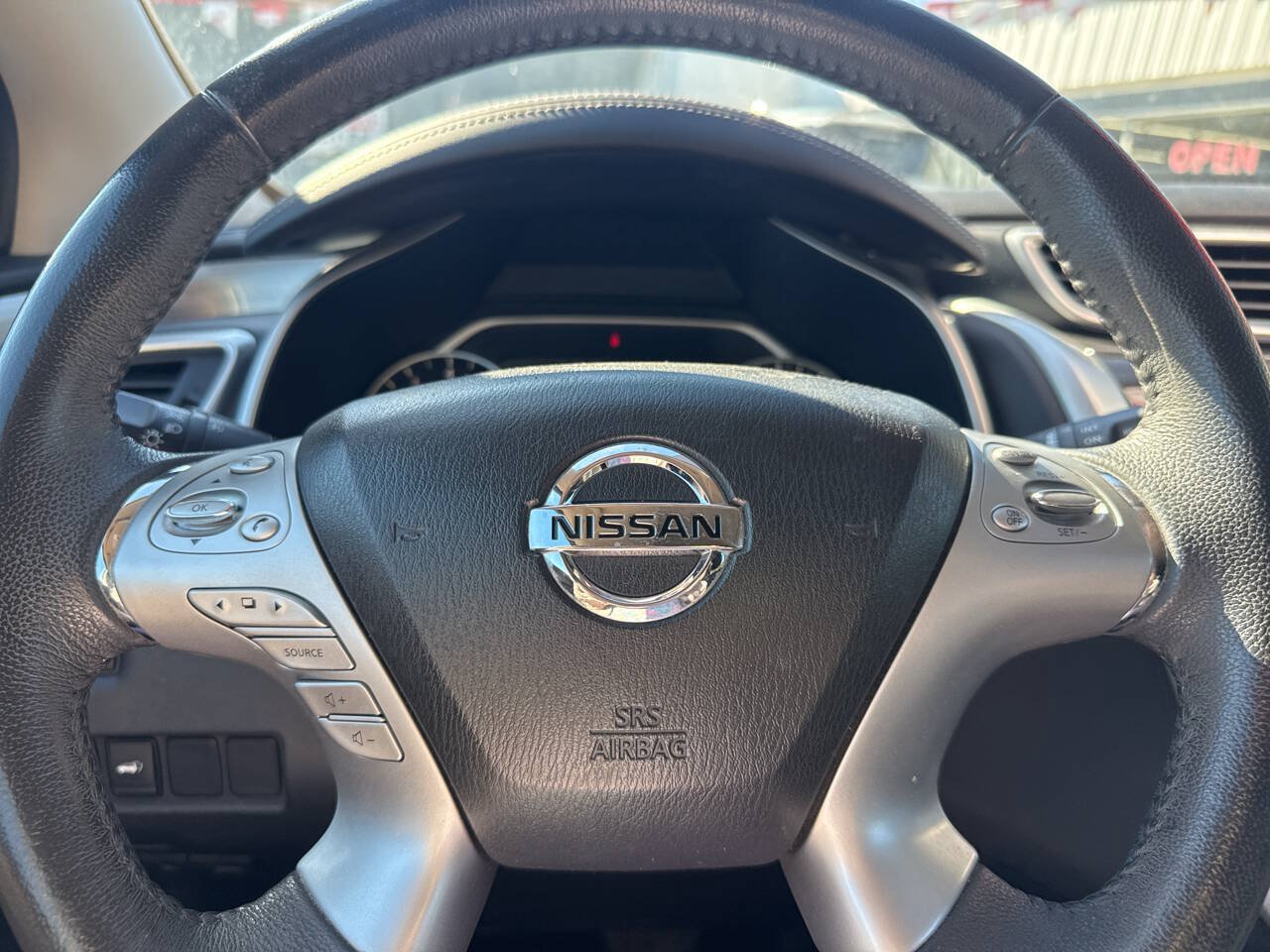 Used 2017 Nissan Murano SV AWD/4WD image 34