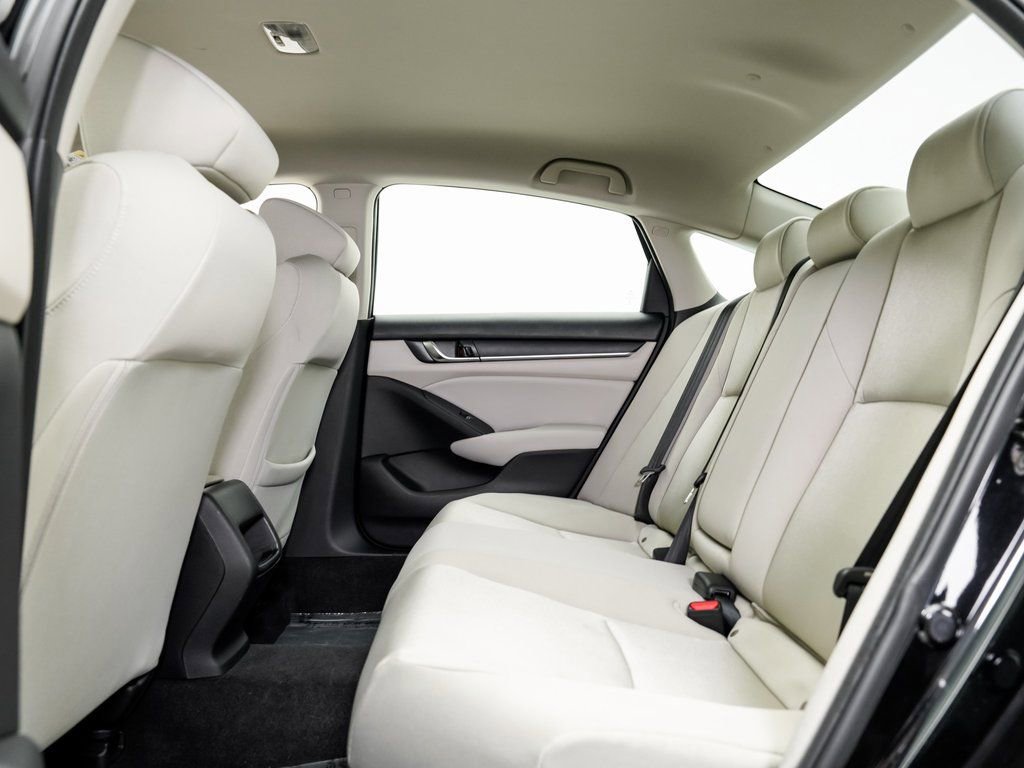 Used 2018 Honda Accord LX image 22