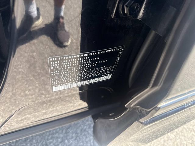 Used 2022 Volkswagen Tiguan SE R-Line image 22