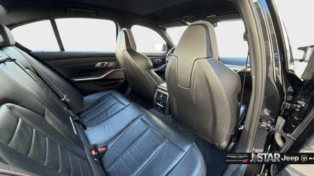 Used 2021 BMW M3 Competition w/ M Carbon Exterior Package RWD image 28