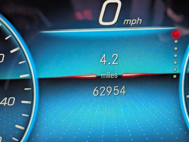 Used 2022 Mercedes-Benz E 350 Sedan image 11