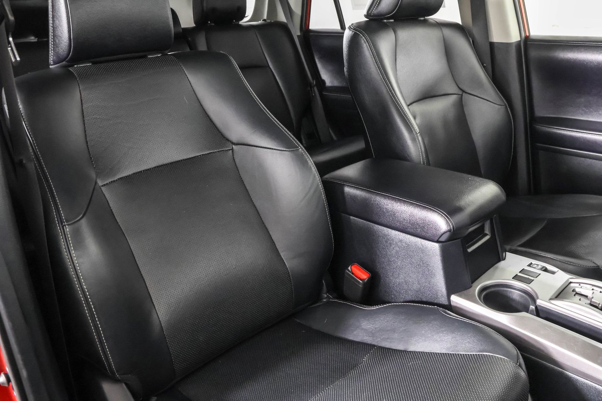 Used 2018 Toyota 4Runner Limited image 44