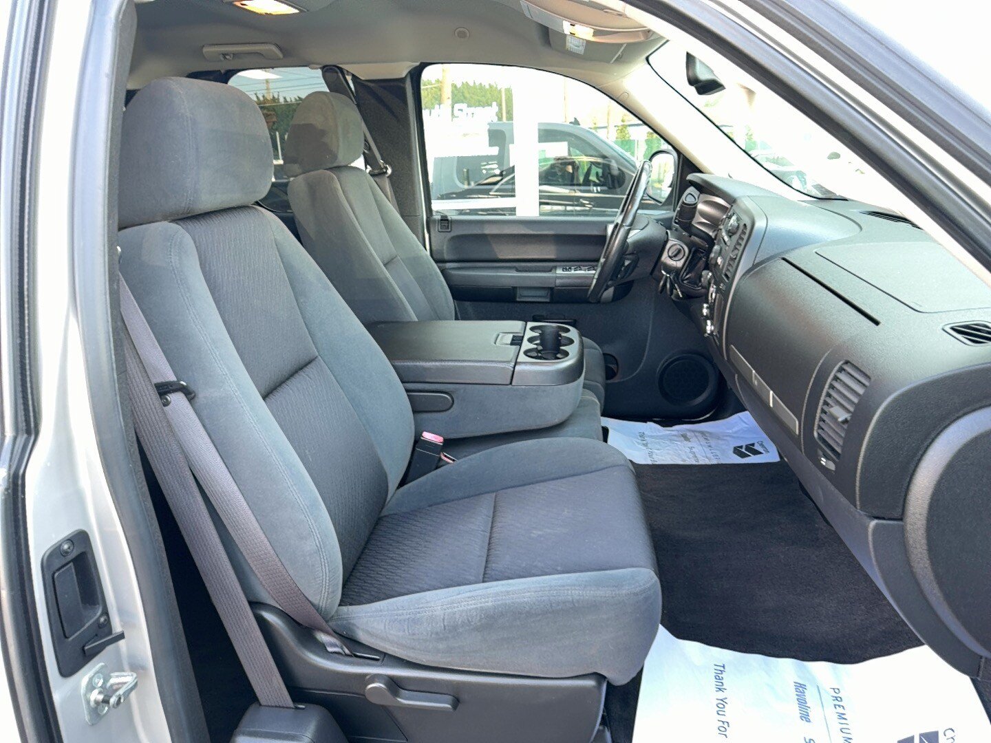 Used 2009 GMC Sierra 1500 SLE w/ Power Pack Plus AWD/4WD image 18