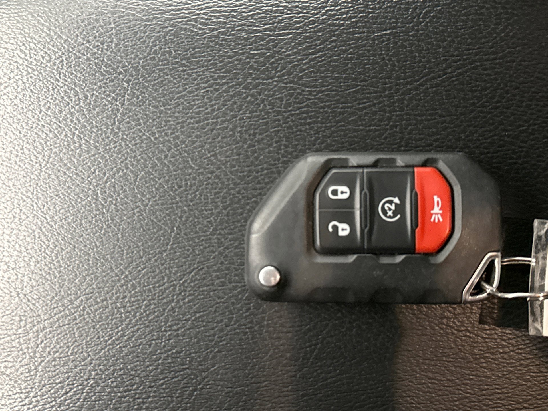 Used 2022 Jeep Gladiator Overland image 22