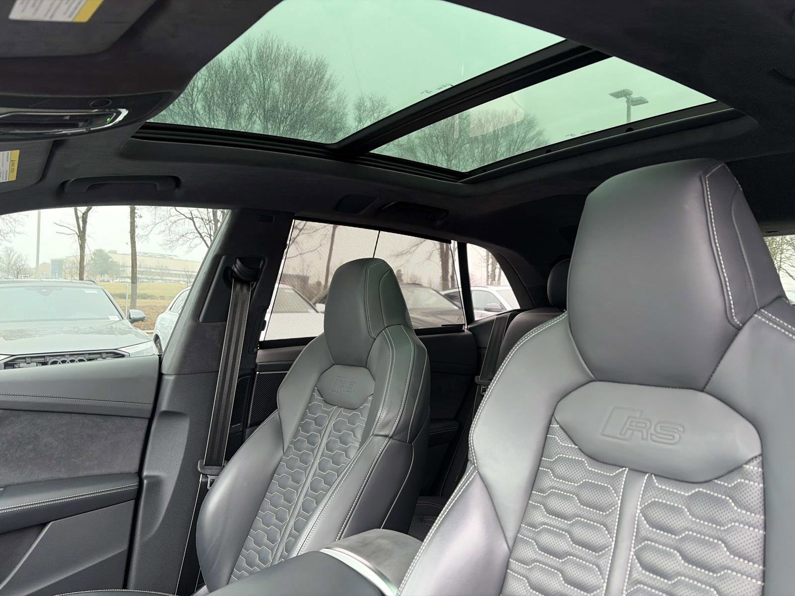Certified 2024 Audi RS Q8 w/ Black Optic Package image 20
