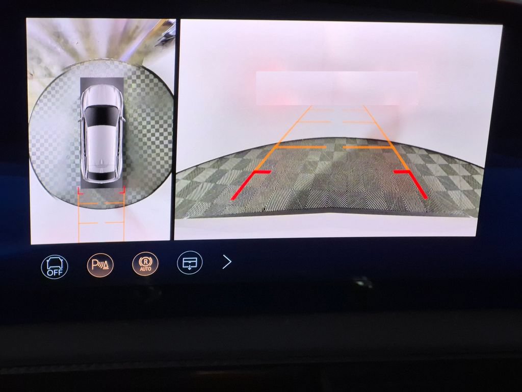 New 2027 Cadillac Optiq Premium Luxury RWD image 21