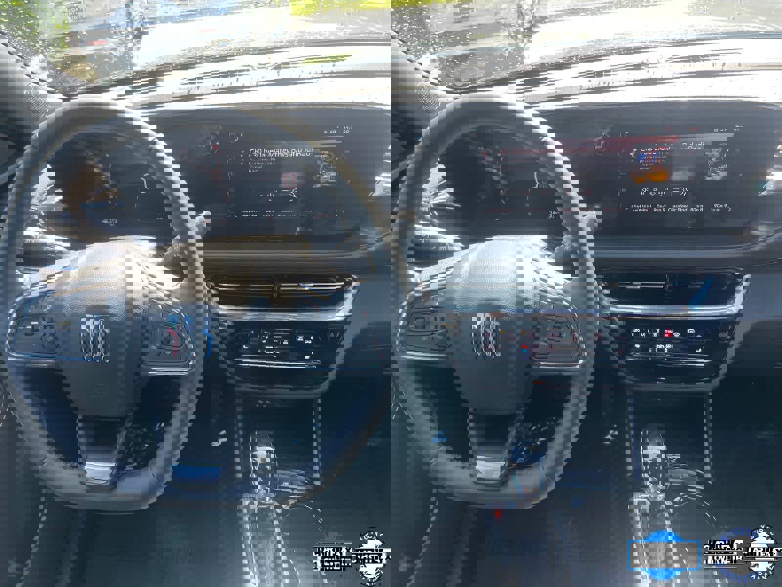 Used 2025 Buick Envista Avenir image 9