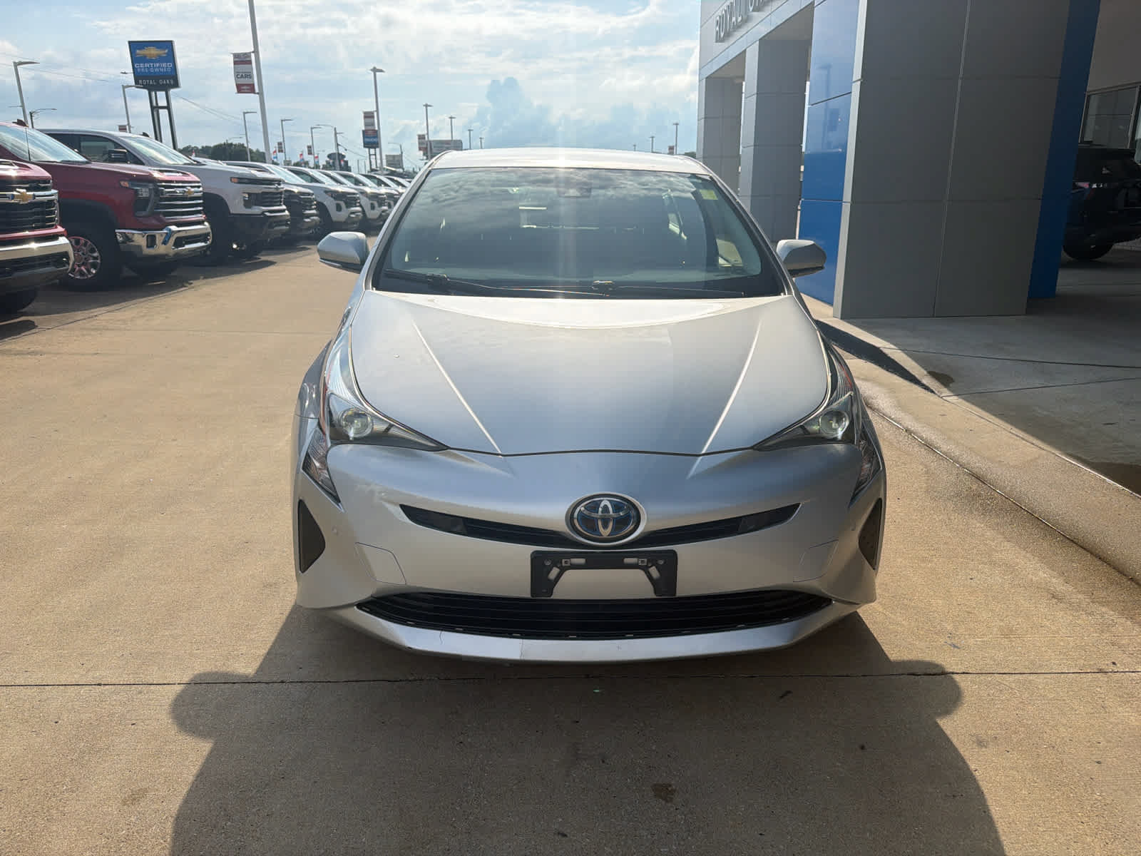 Used 2018 Toyota Prius Two w/ Prius Two Safety Plus Package FWD image 9