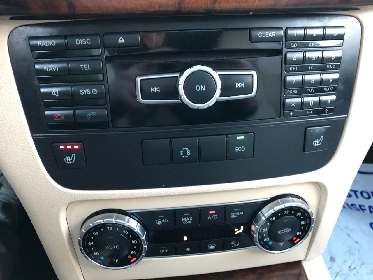 Used 2013 Mercedes-Benz GLK 350 4MATIC image 18