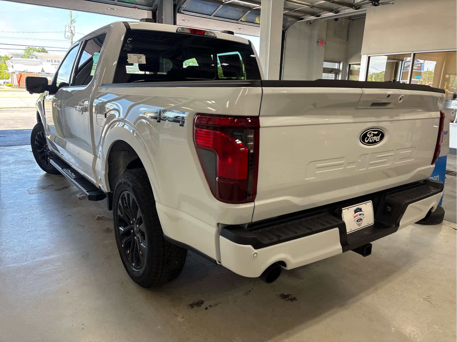 New 2026 Ford F150 XLT w/ Equipment Group 302A MID AWD/4WD image 6