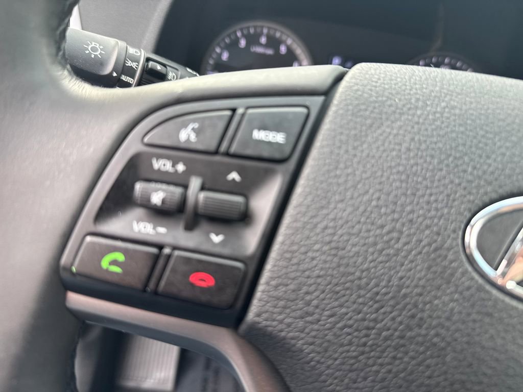 Used 2018 Hyundai Tucson Value w/ Cargo Package image 19