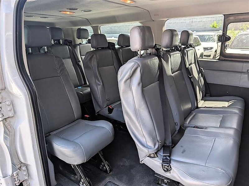 Used 2017 Ford Transit 350 XL RWD image 23