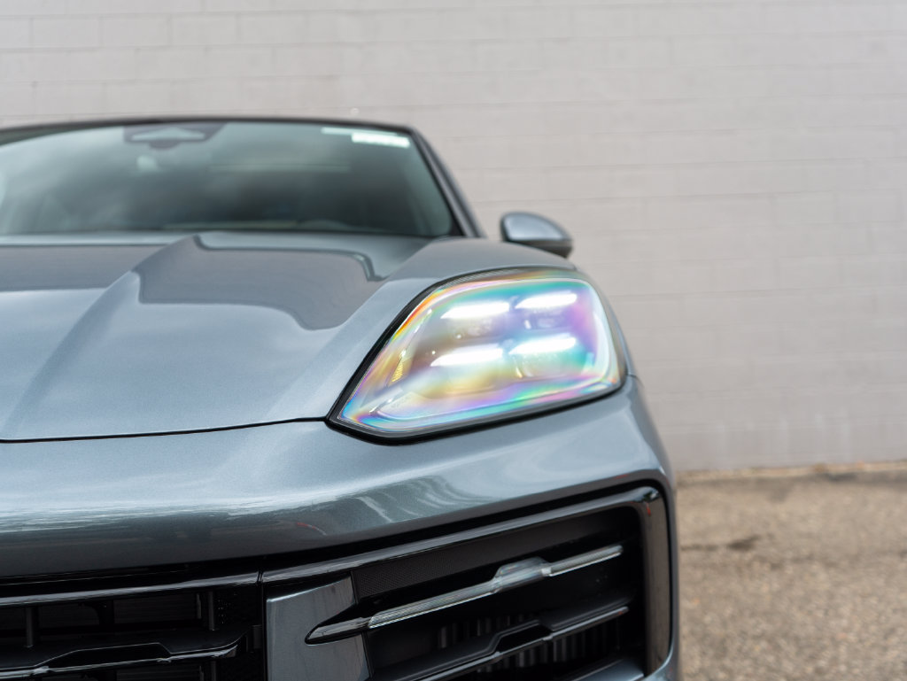 New 2026 Porsche Cayenne Coupe AWD/4WD image 11
