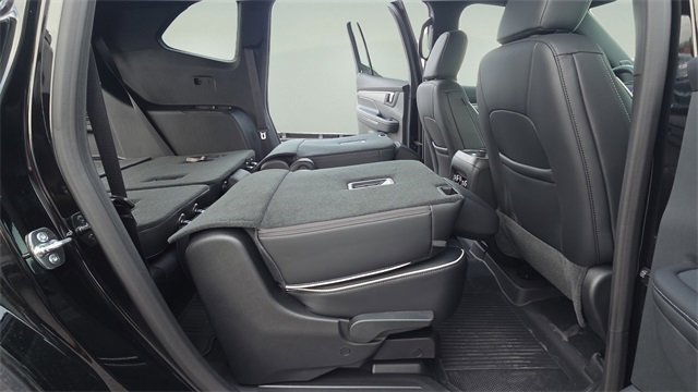 New 2026 Buick Enclave Preferred w/ LPO, Floor Liner Package image 57