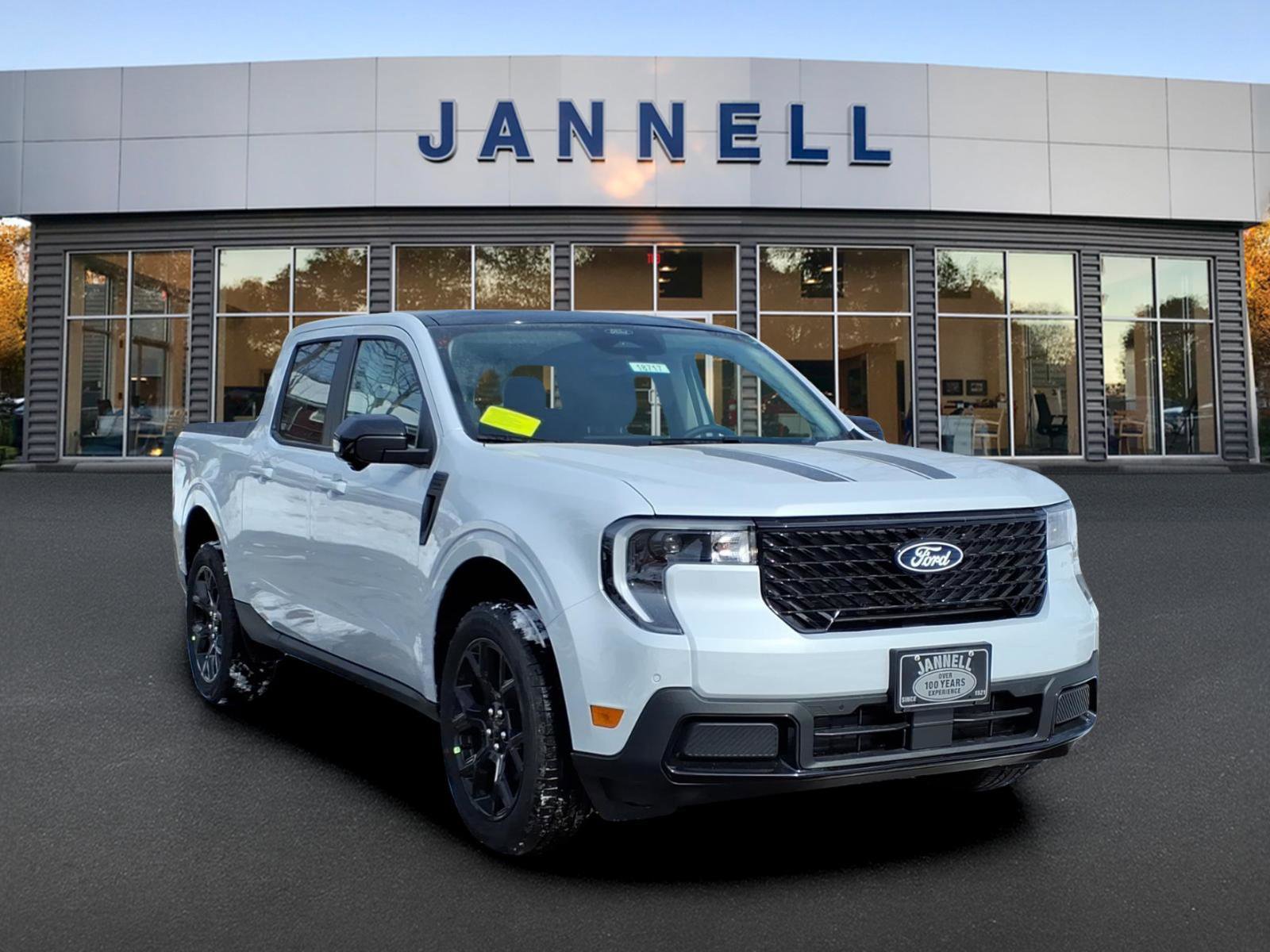 New 2026 Ford Maverick Lariat w/ Black Appearance Package image 2