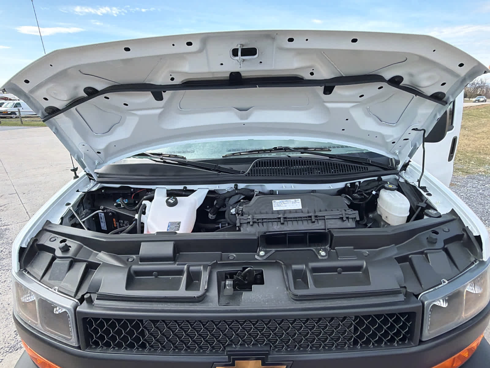 New 2025 Chevrolet Express 2500 w/ Driver Convenience Package image 6