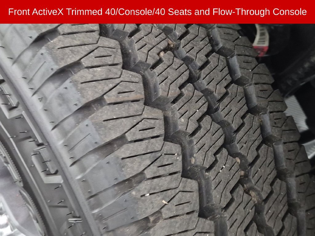 Used 2026 Ford F250 Lariat w/ FX4 Off-Road Package AWD/4WD image 12