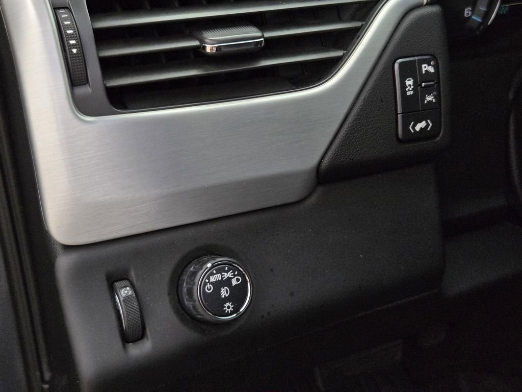 Used 2018 GMC Yukon SLT w/ Open Road Package image 24