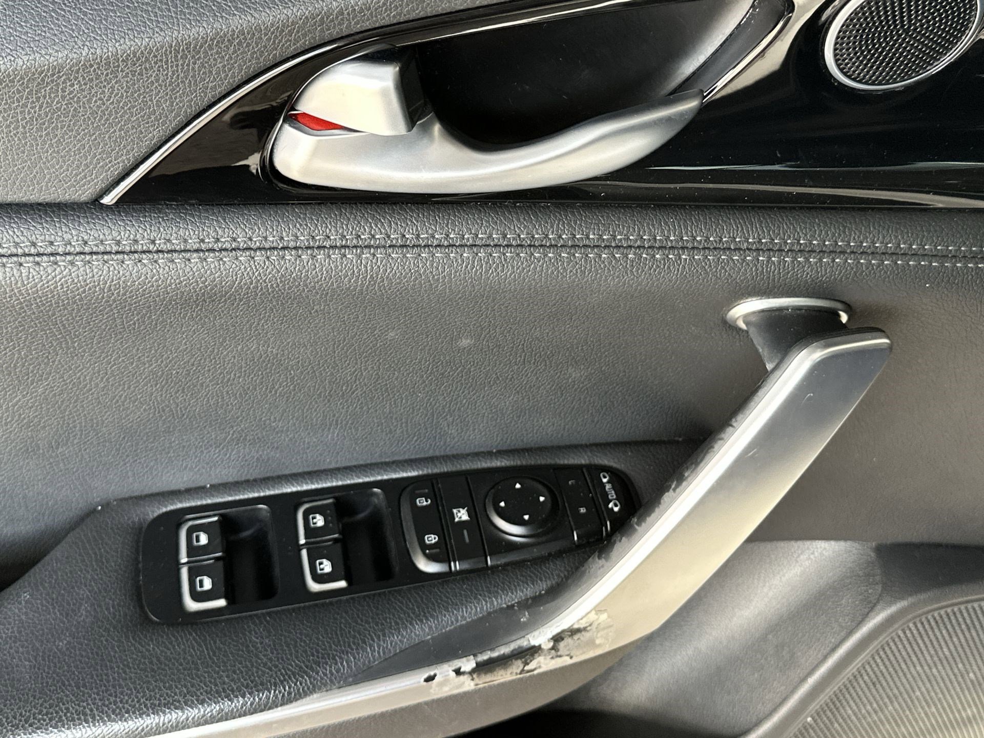 Used 2019 Kia Stinger image 15
