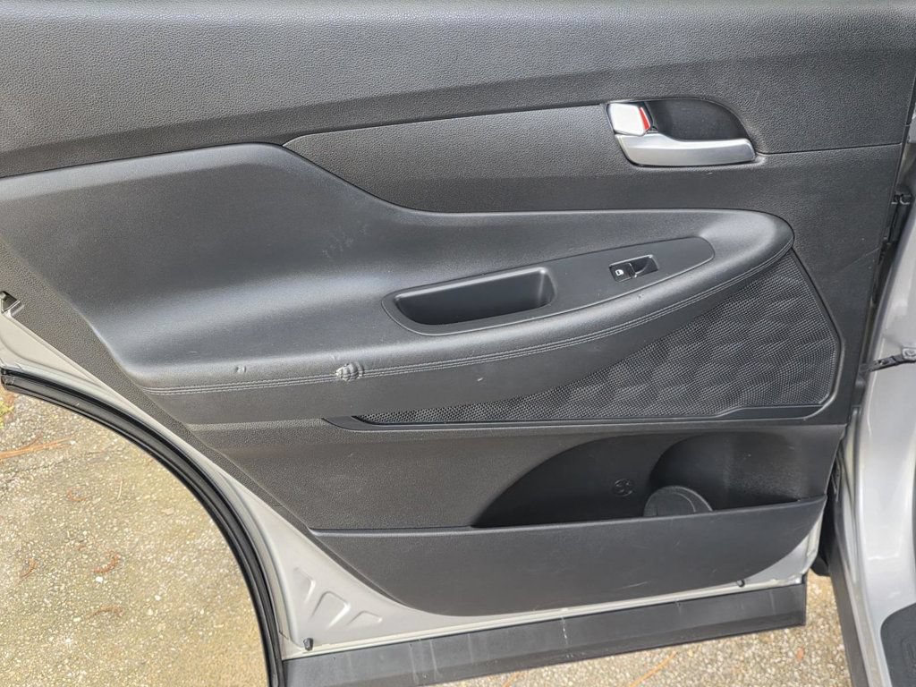 Used 2020 Hyundai Santa Fe SEL FWD image 29