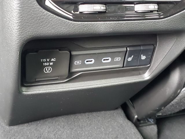 New 2026 Jeep Grand Cherokee Limited w/ Limited Altitude Package AWD/4WD image 12