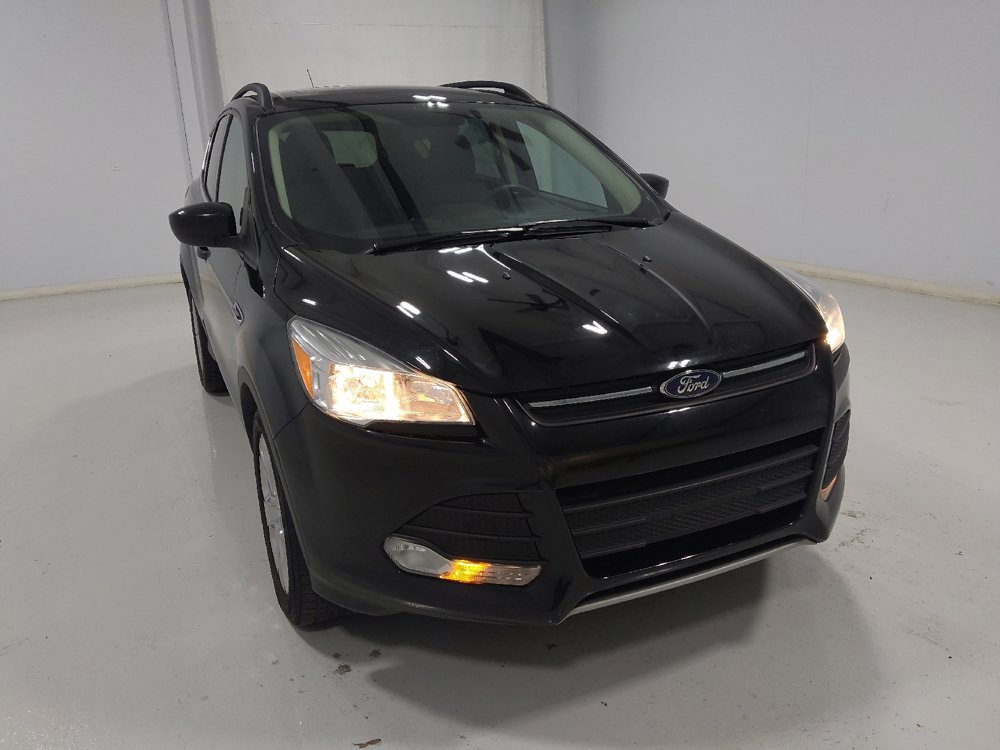 Used 2016 Ford Escape SE w/ Equipment Group 201A image 14