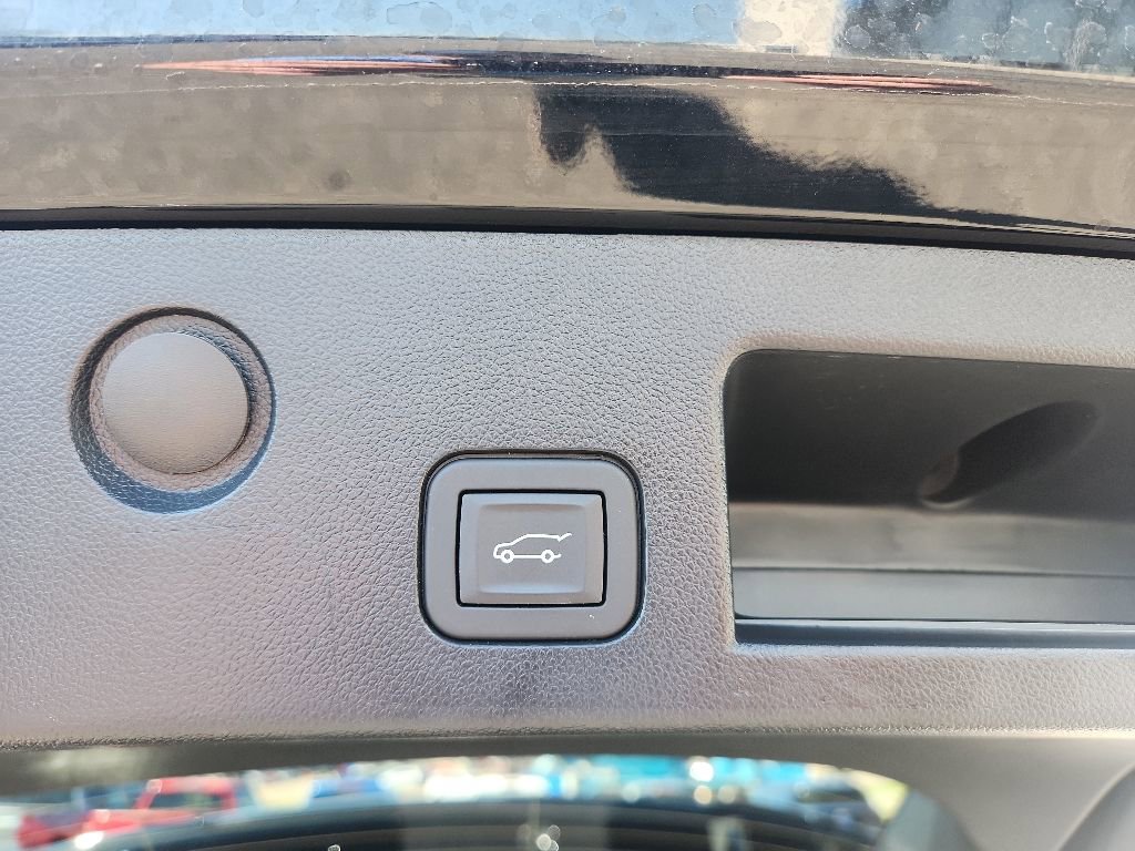 Certified 2025 Chevrolet Equinox RS AWD/4WD image 13
