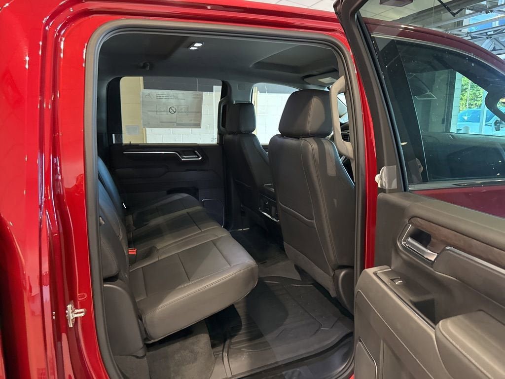 New 2026 GMC Sierra 2500 SLT AWD/4WD image 14