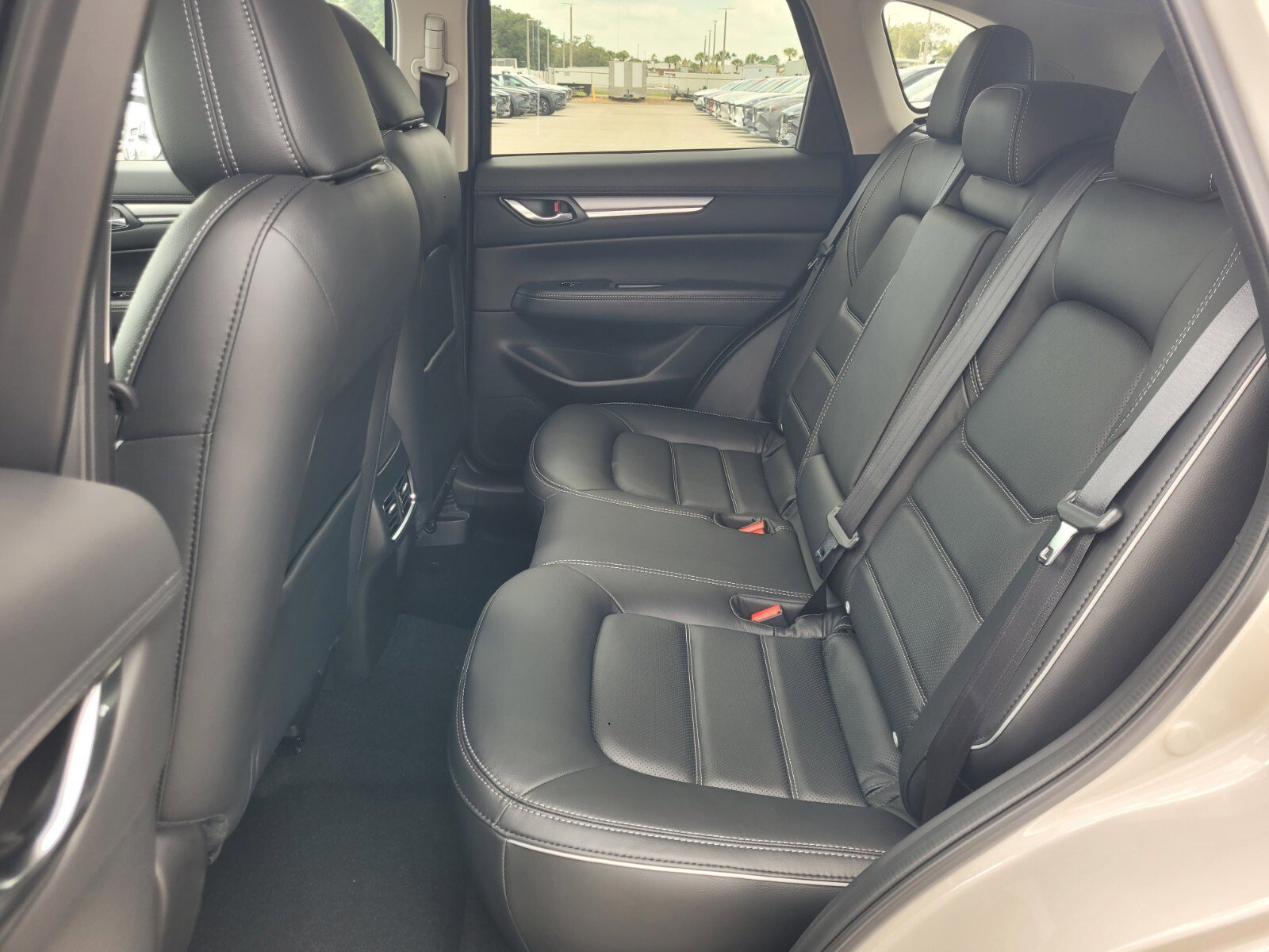 New 2025 MAZDA CX-5 AWD 2.5 S w/ Premium Plus Pkg image 6