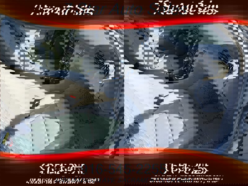 Used 2007 Mercedes-Benz C 230 Sedan image 15