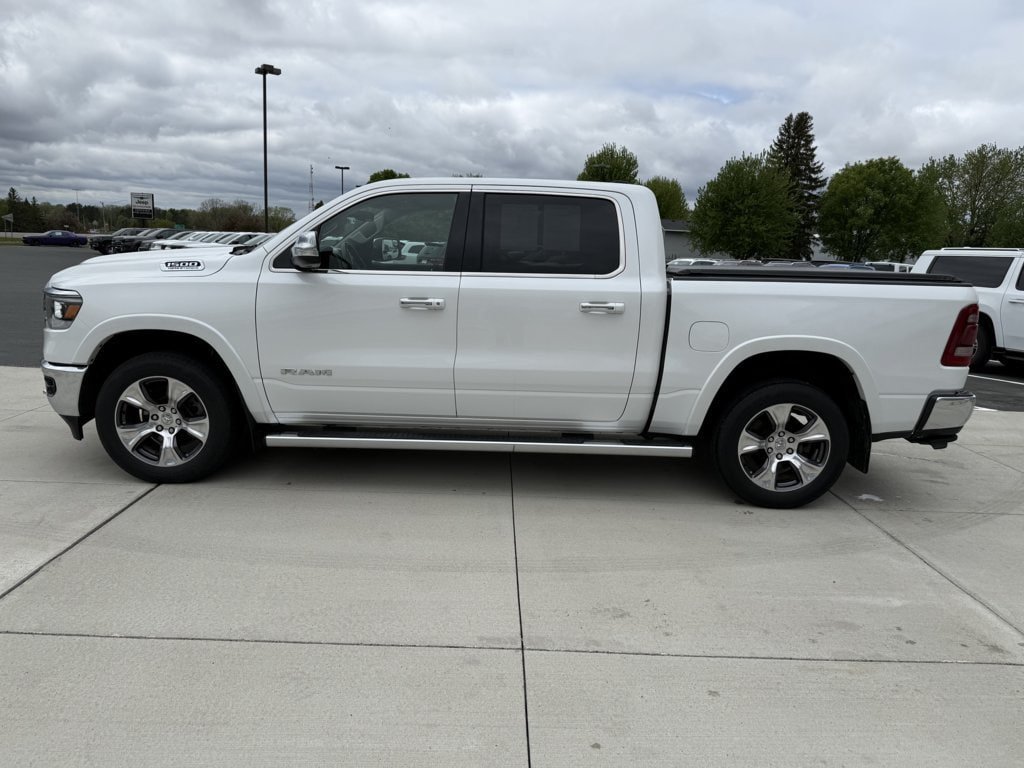 Used 2022 RAM 1500 Laramie AWD/4WD image 5