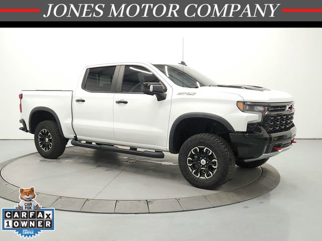 Used 2023 Chevrolet Silverado 1500 ZR2 w/ Technology Package AWD/4WD image 1