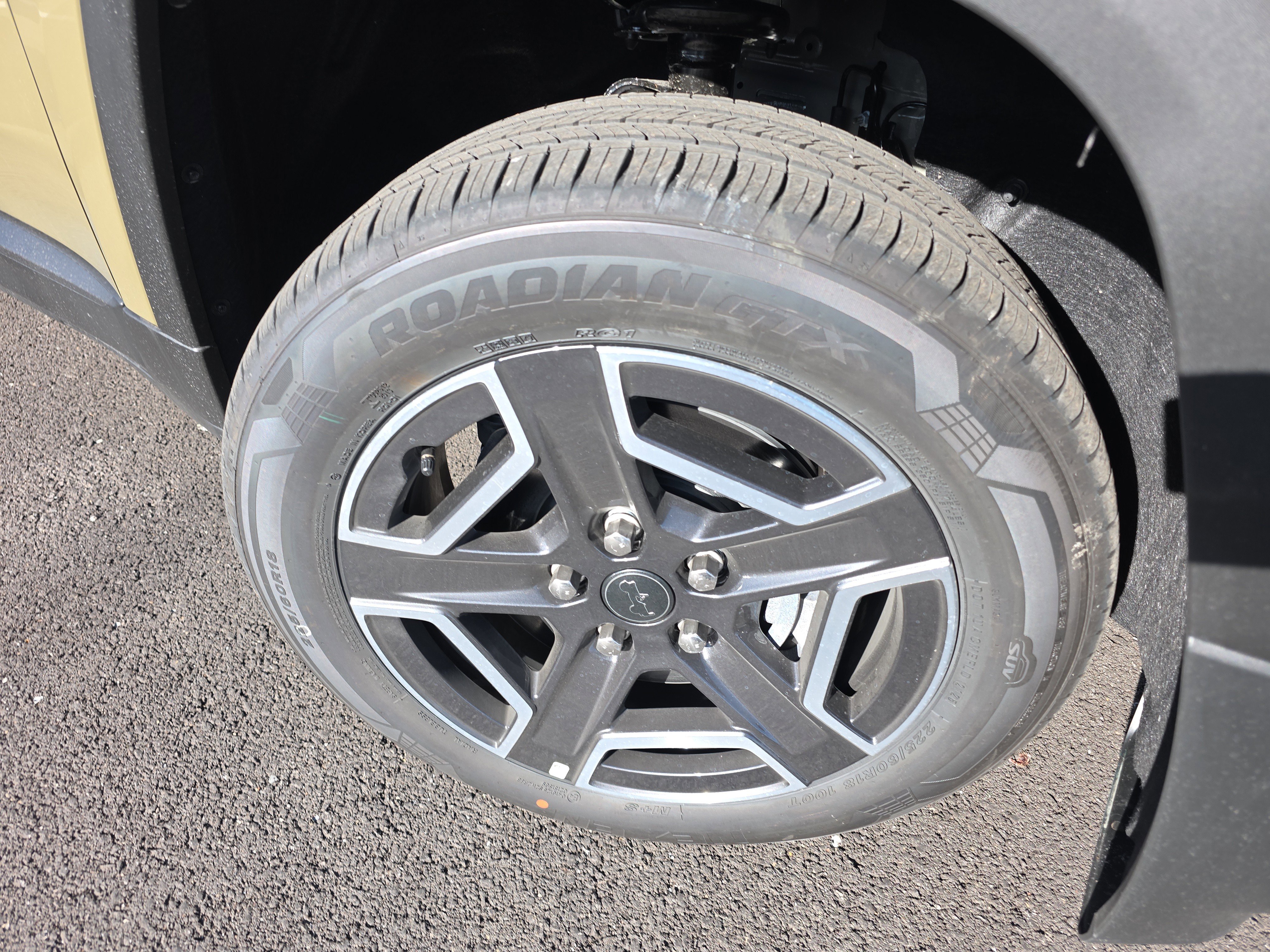 New 2026 Jeep Cherokee Laredo image 22