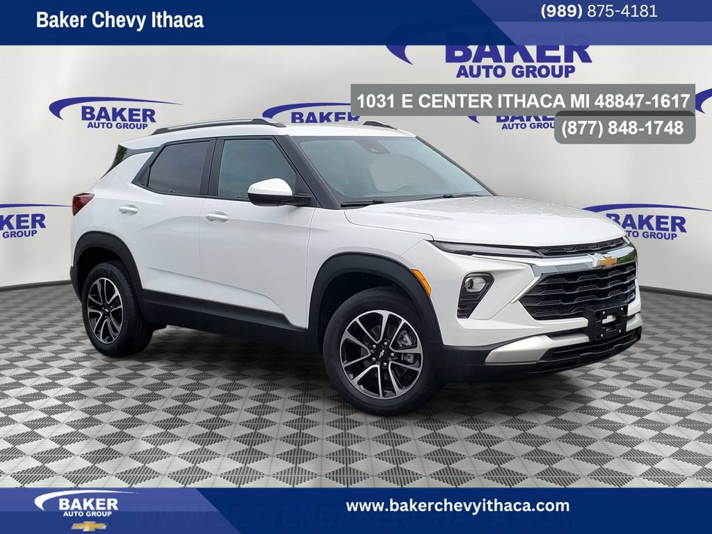 Used 2024 Chevrolet TrailBlazer LT w/ LT Cold Weather Package AWD/4WD image 1