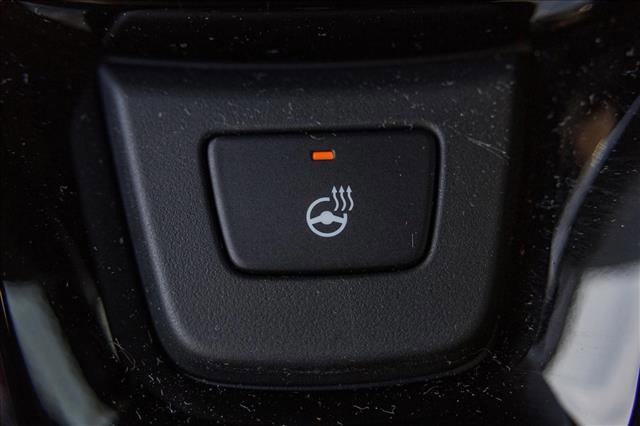 Used 2025 Honda Pilot Black Edition image 17