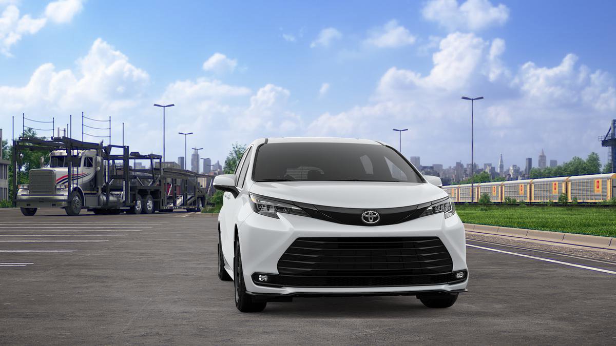 New 2026 Toyota Sienna XLE Woodland Edition image 18
