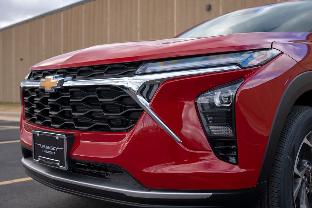 New 2026 Chevrolet Trax LT image 9