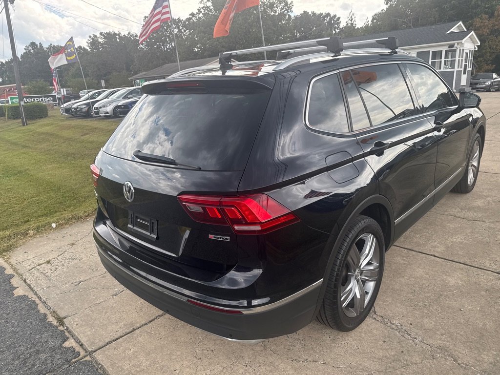 Used 2019 Volkswagen Tiguan SEL Premium image 8