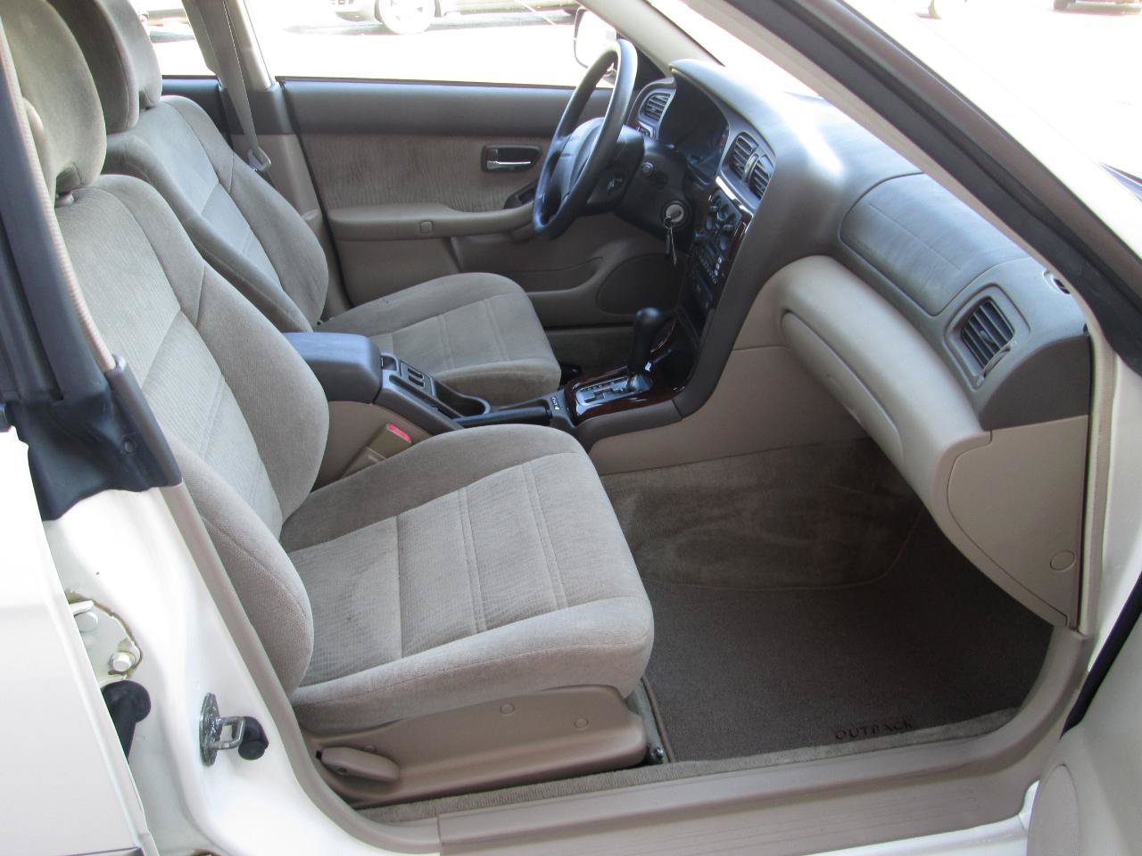 Used 2001 Subaru Outback Wagon AWD/4WD image 16