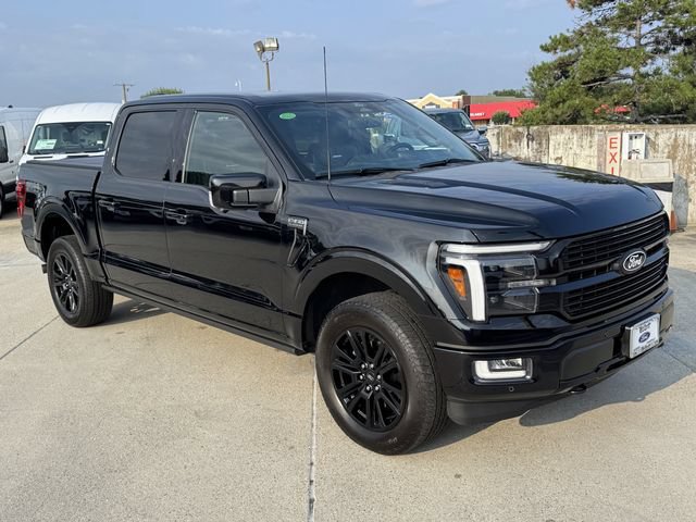 Certified 2025 Ford F150 Platinum w/ Equipment Group 702A High AWD/4WD image 6