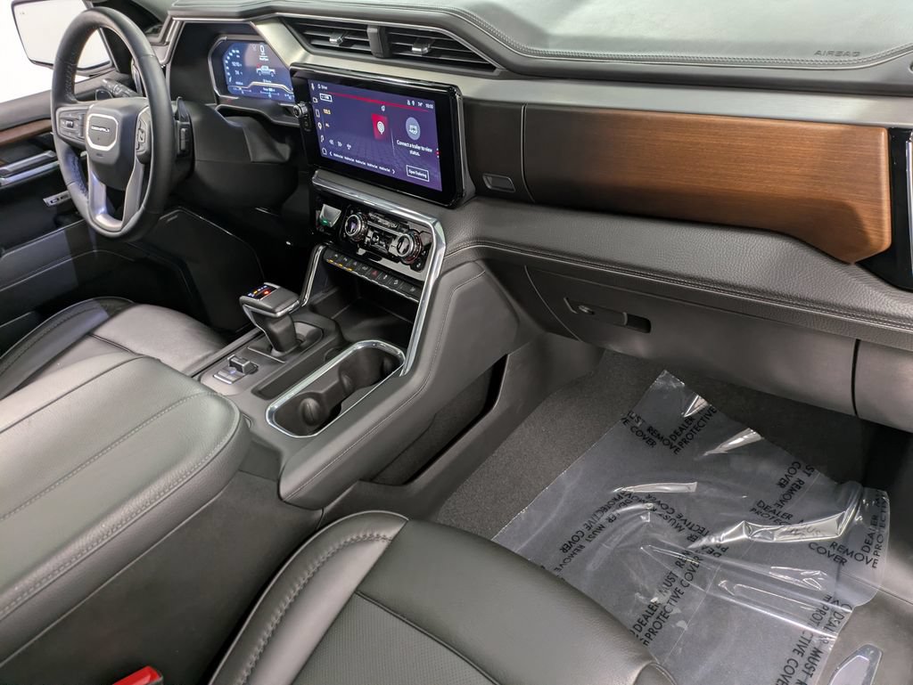 Used 2023 GMC Sierra 1500 Denali w/ Technology Package AWD/4WD image 30