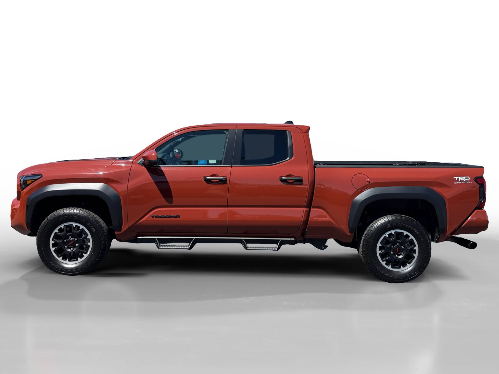 Used 2025 Toyota Tacoma TRD Off-Road AWD/4WD image 2