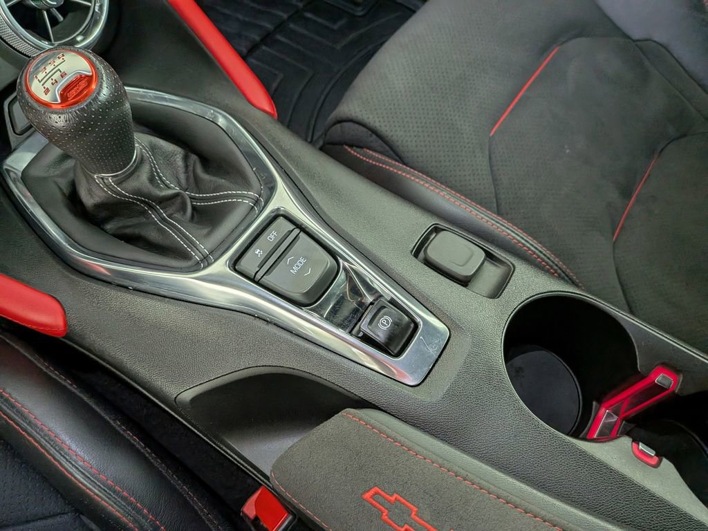 Used 2020 Chevrolet Camaro ZL1 image 33